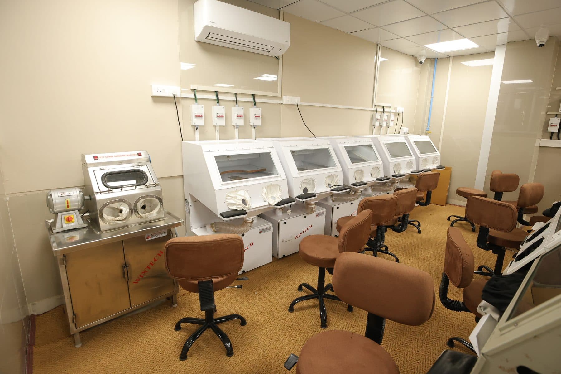 The workstations at the Jaipur facility